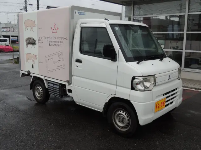 三菱 ミニキャブトラック GBD-U61T(2WD)の写真4