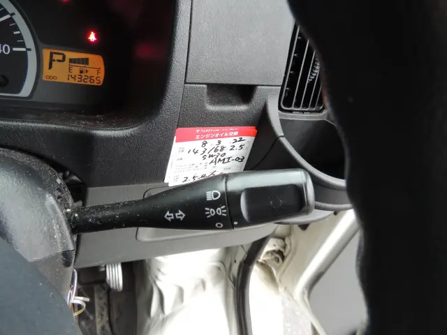 三菱 ミニキャブトラック GBD-U61T(2WD)の写真31