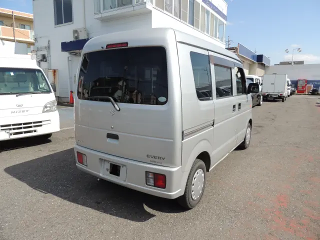スズキ エブリイ EBD-DA64V(2WD)の写真7