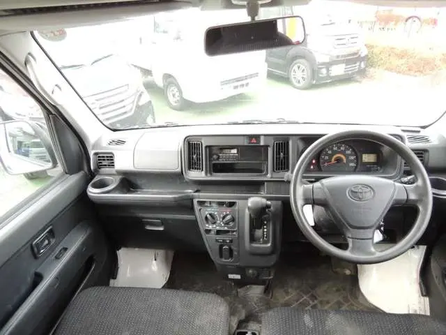 ★車検整備付のお車は「車検2年分の金額込みの総額費用」となっております!|トヨタ ピクシスバン EBD-S321Mの写真34