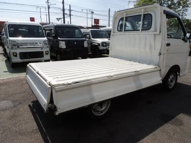 ダイハツ ハイゼットトラック LE-S200P(2WD)の写真23