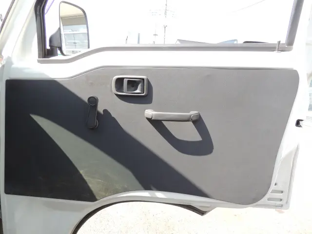 ダイハツ ハイゼットトラック LE-S200P(2WD)の写真31
