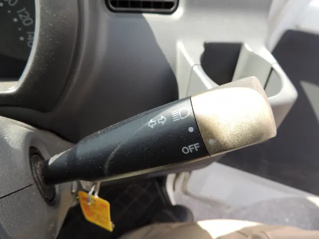 ダイハツ ハイゼットトラック LE-S200P(2WD)の写真36