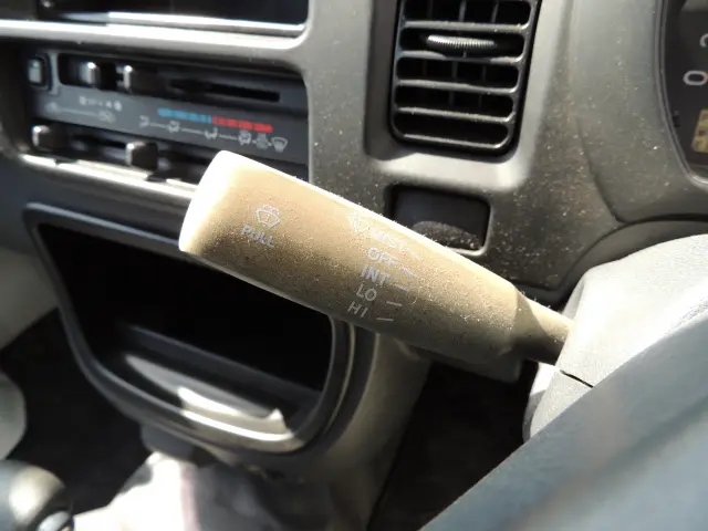 ダイハツ ハイゼットトラック LE-S200P(2WD)の写真37