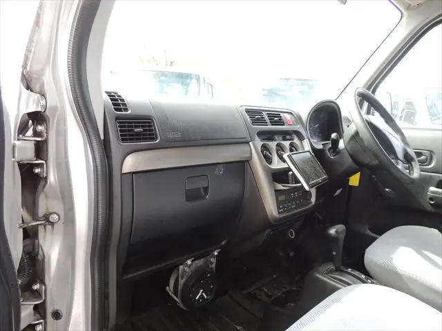 ホンダ アクティ バン EBD-HH5(2WD)の写真25
