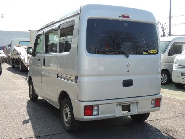 スズキ エブリイ HBD-DA17V(2WD)の写真11