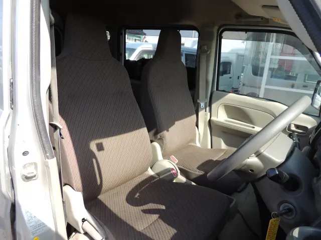 スズキ エブリイ HBD-DA17V(2WD)の写真25