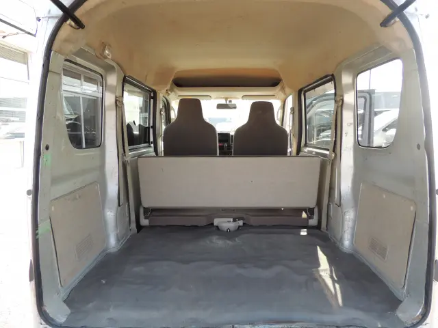 スズキ エブリイ HBD-DA17V(2WD)の写真29