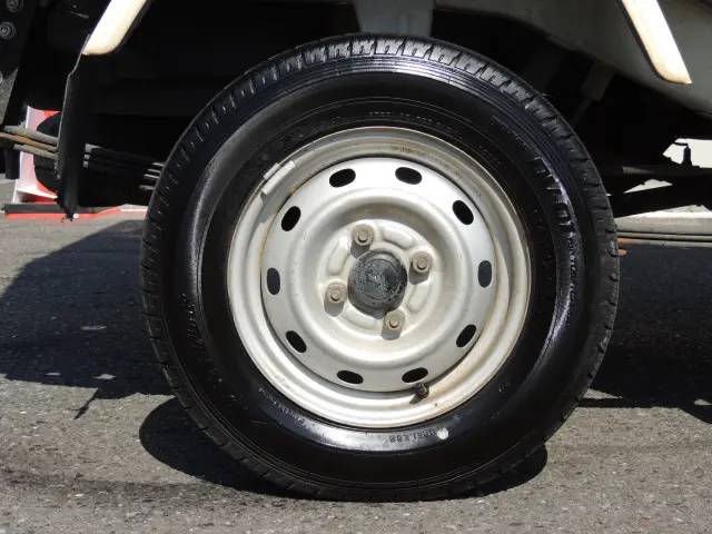 ダイハツ ハイゼットトラック LE-S200P(2WD)の写真50