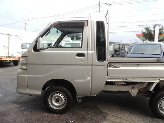 ダイハツ ハイゼットトラック LE-S200P(2WD)の写真17