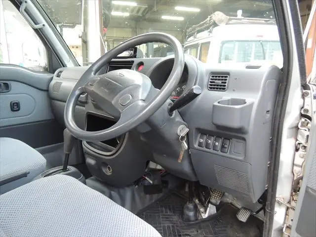 ダイハツ ハイゼットトラック LE-S200P(2WD)の写真36