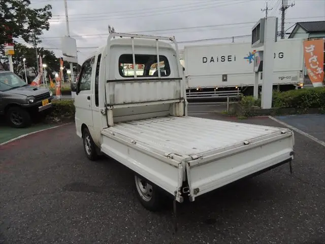 ダイハツ ハイゼットトラック LE-S210P(4WD)の写真23