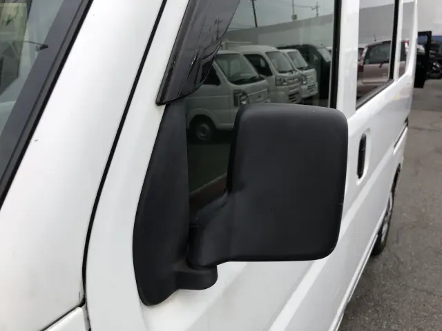 スズキ エブリイ HBD-DA17V(2WD)の写真16