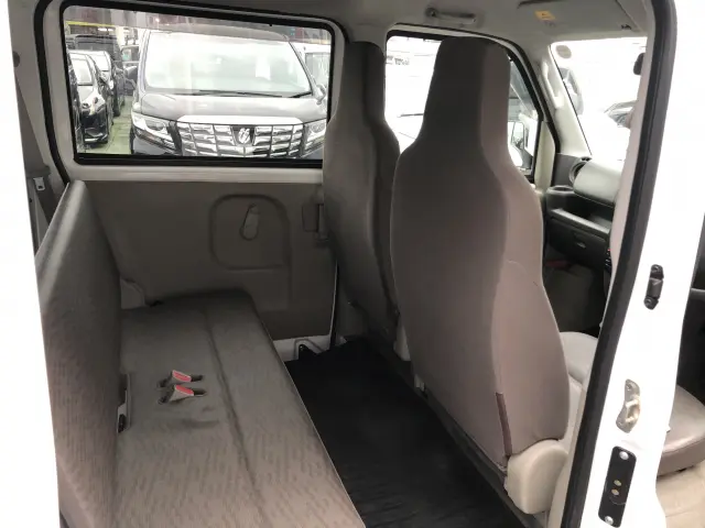スズキ エブリイ HBD-DA17V(2WD)の写真24