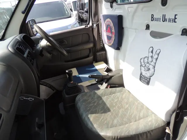 スズキ キャリイ GD-DB52T(4WD)の写真30