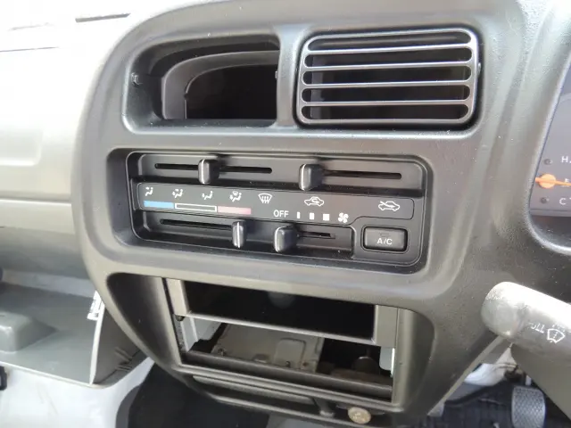 スズキ キャリイ GD-DB52T(4WD)の写真36