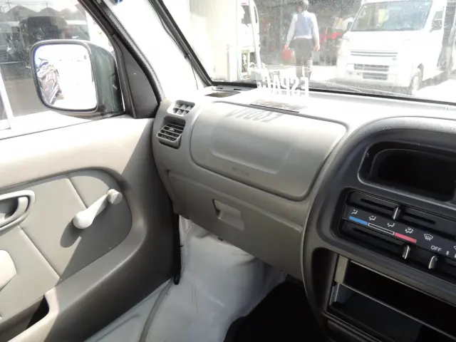 スズキ キャリイ GD-DB52T(4WD)の写真39