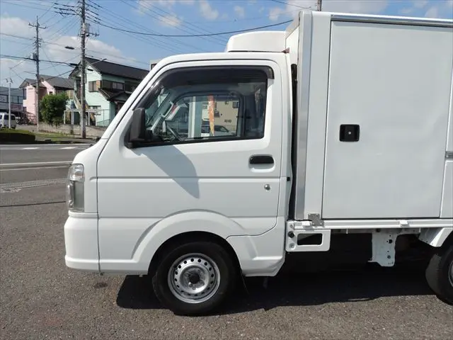 日産 クリッパートラック EBD-DR16T(2WD)の写真16