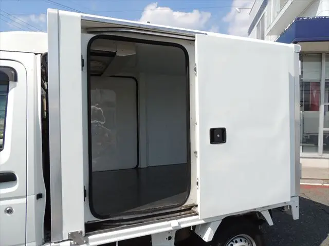 日産 クリッパートラック EBD-DR16T(2WD)の写真18
