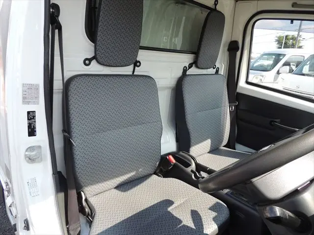 日産 クリッパートラック EBD-DR16T(2WD)の写真34