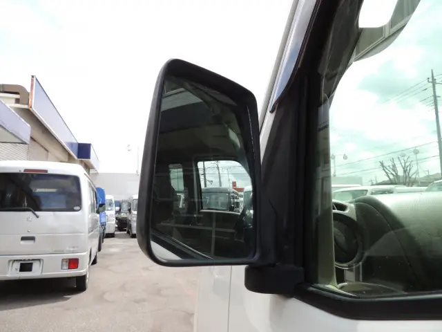 日産 クリッパーバン HBD-DR17V(2WD)の写真6