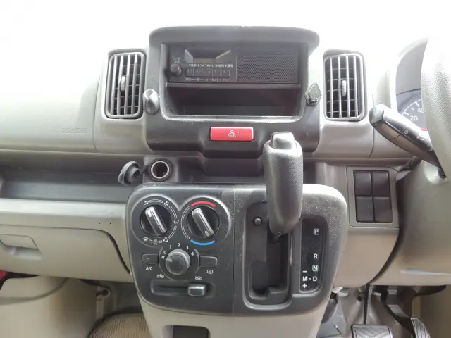 日産 クリッパーバン HBD-DR17V(2WD)の写真34