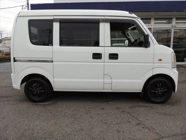 スズキ エブリイ EBD-DA64V(2WD)の写真5
