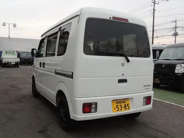 スズキ エブリイ EBD-DA64V(2WD)の写真9