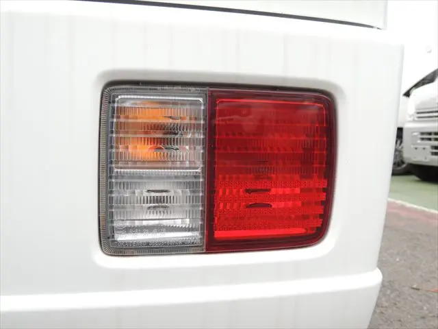 スズキ エブリイ EBD-DA64V(2WD)の写真18