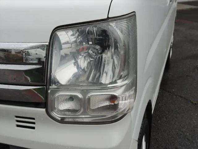 三菱 ミニキャブバン HBD-DS17V(4WD)の写真6