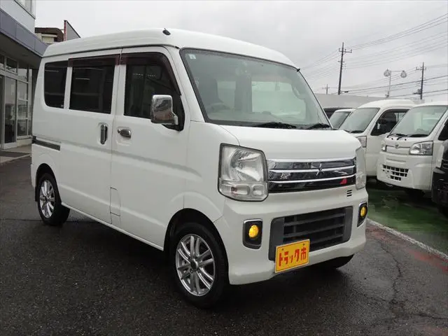 三菱 ミニキャブバン HBD-DS17V(4WD)の写真11