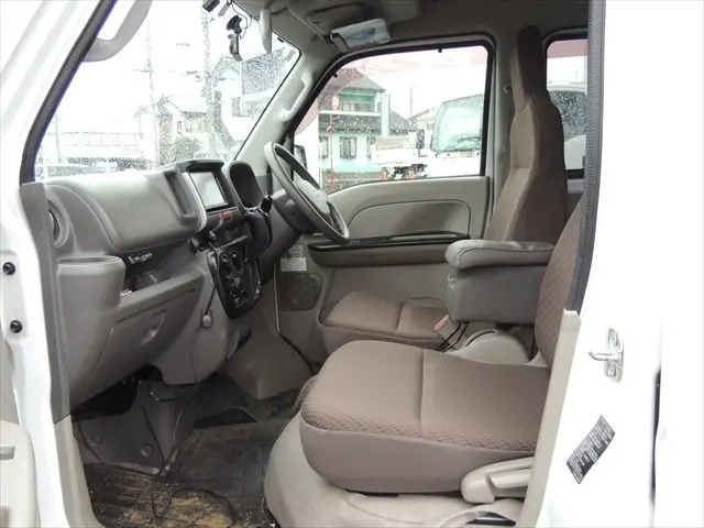 三菱 ミニキャブバン HBD-DS17V(4WD)の写真23