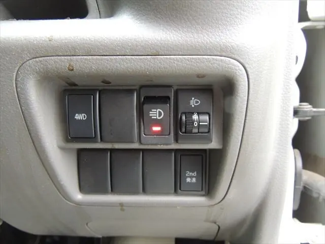 三菱 ミニキャブバン HBD-DS17V(4WD)の写真37