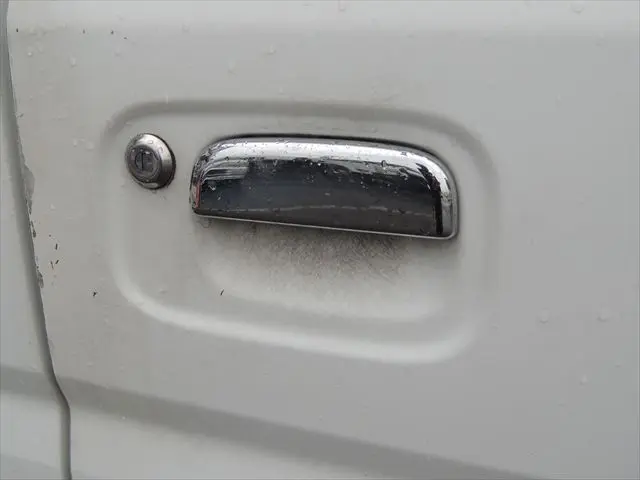 三菱 ミニキャブバン HBD-DS17V(4WD)の写真46