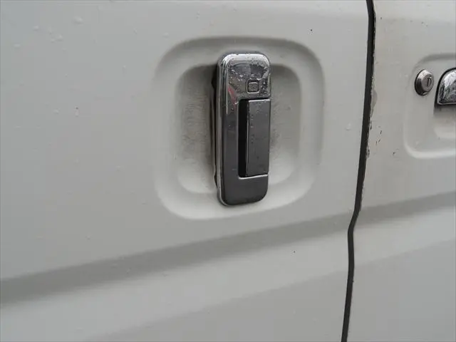 三菱 ミニキャブバン HBD-DS17V(4WD)の写真47