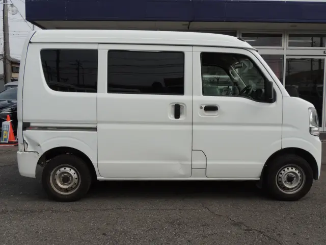 日産 クリッパーバン HBD-DR17V(2WD)の写真5