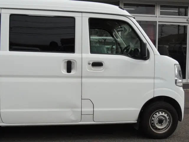日産 クリッパーバン HBD-DR17V(2WD)の写真6