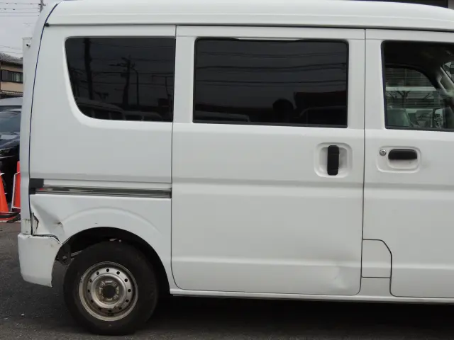 日産 クリッパーバン HBD-DR17V(2WD)の写真7