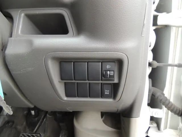 日産 クリッパーバン HBD-DR17V(2WD)の写真42