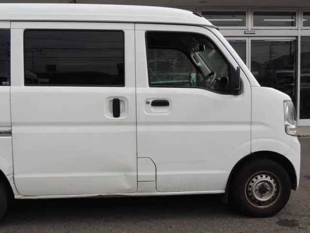 日産 クリッパーバン HBD-DR17V(2WD)の写真6