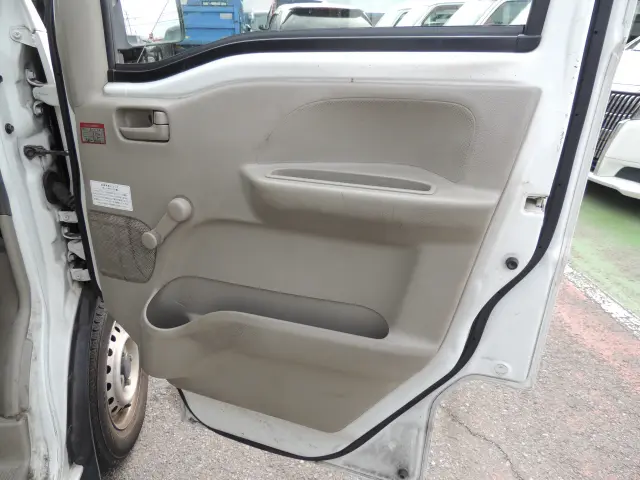 日産 クリッパーバン HBD-DR17V(2WD)の写真28