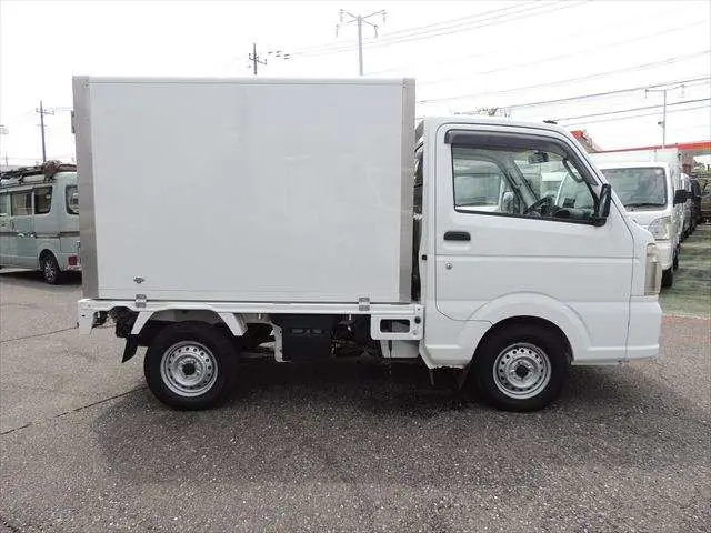 スズキ キャリイ EBD-DA16T(4WD)の写真12