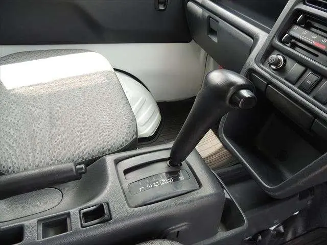 スズキ キャリイ EBD-DA16T(4WD)の写真30