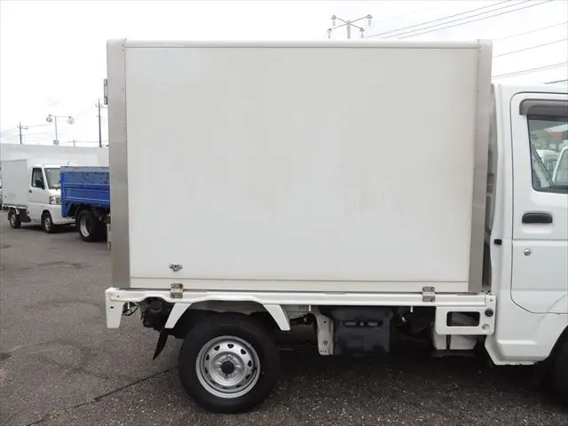 スズキ キャリイ EBD-DA16T(4WD)の写真15