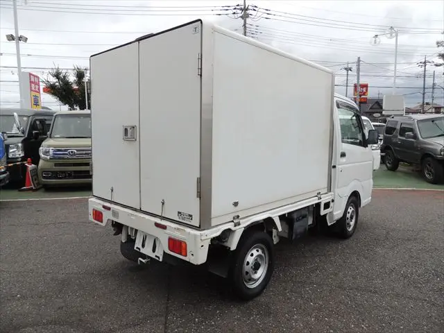 スズキ キャリイ EBD-DA16T(4WD)の写真17
