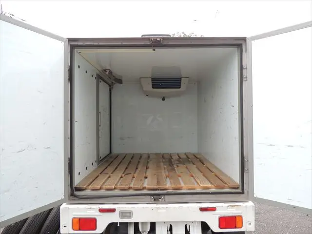 スズキ キャリイ EBD-DA16T(4WD)の写真31