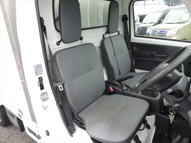スズキ キャリイ EBD-DA16T(4WD)の写真37
