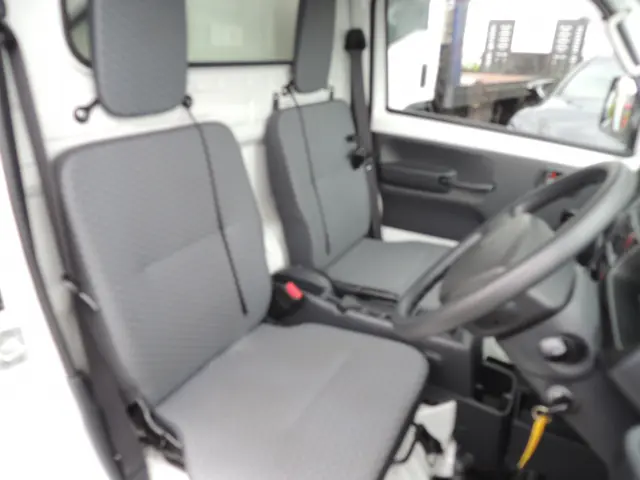 スズキ キャリイ EBD-DA16T(4WD)の写真22