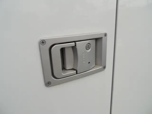 スズキ キャリイ EBD-DA16T(4WD)の写真45