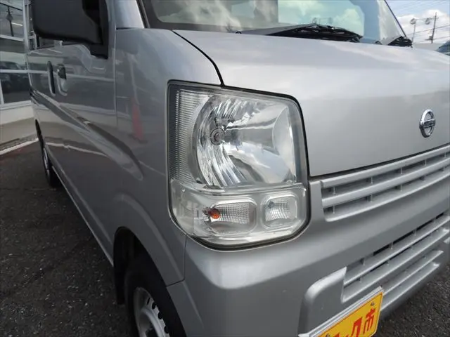 スズキ エブリイ HBD-DA17V(2WD)の写真3